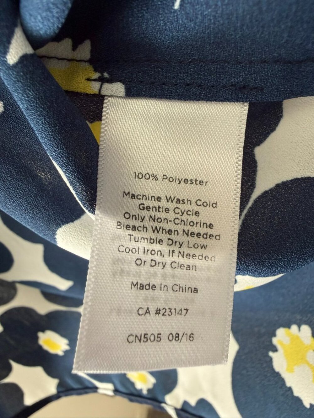 Talbots Petite Sleeveless Floral Top - Picture 5 of 6